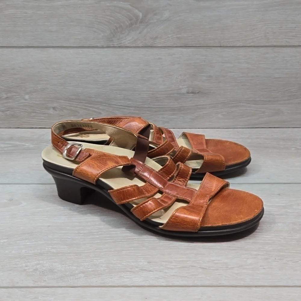 SAS Women Comfort Strappy Leather Heels Sandals shoes sz 8.5M